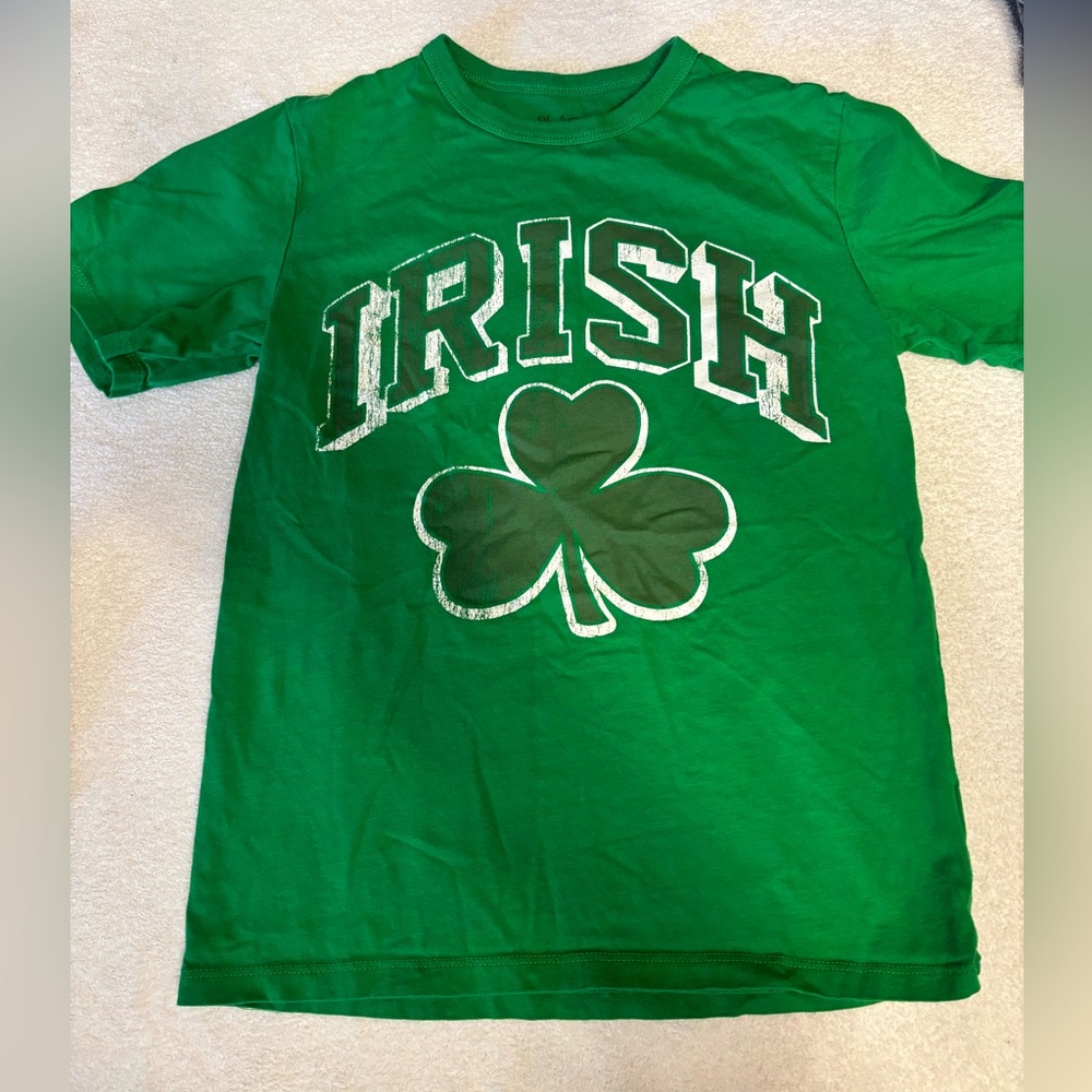 Place Green Irish Clover Kids T-Shirt